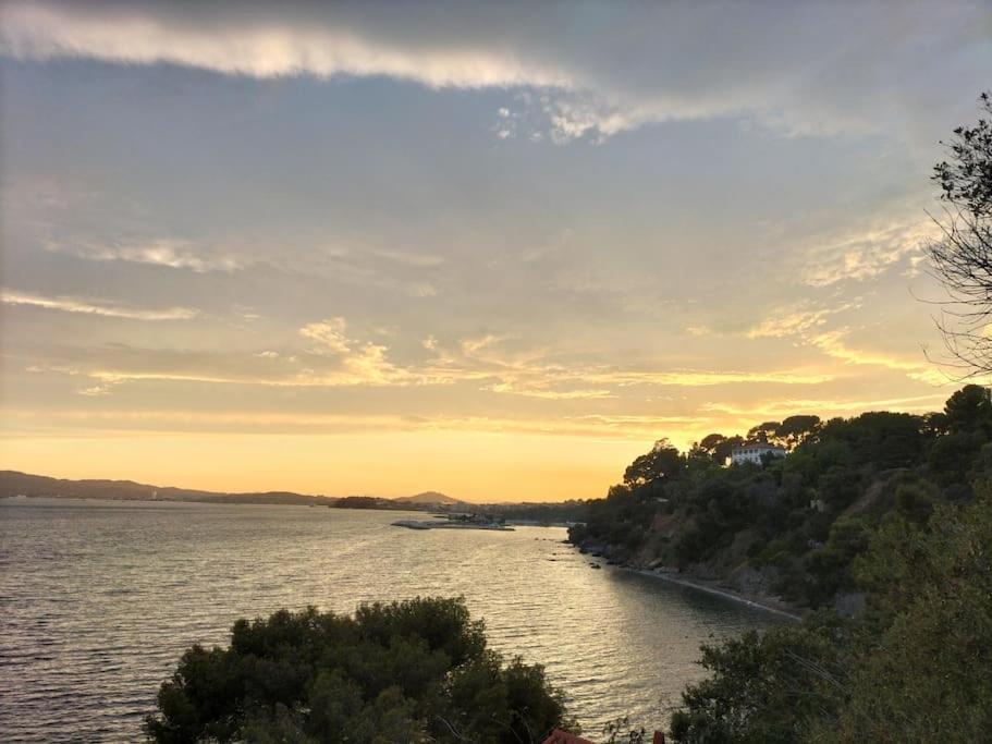 Appartement Agreable Pres De La Mer ! Toulon Exterior foto
